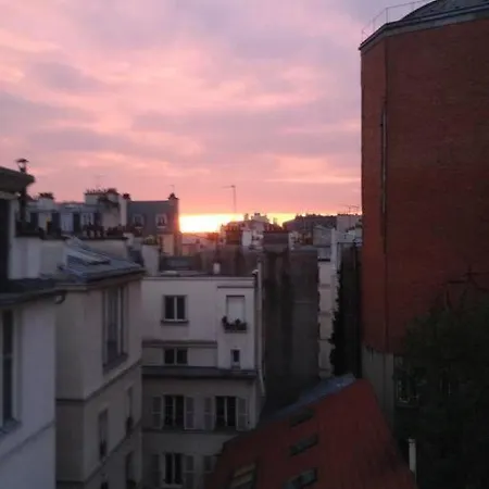 Flat Montmartre Terrace! Apartman