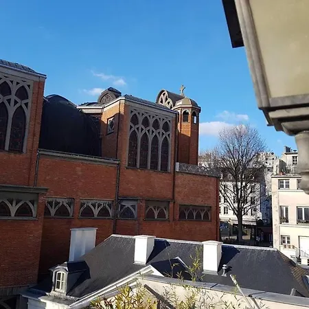Flat Montmartre Terrace! פריז