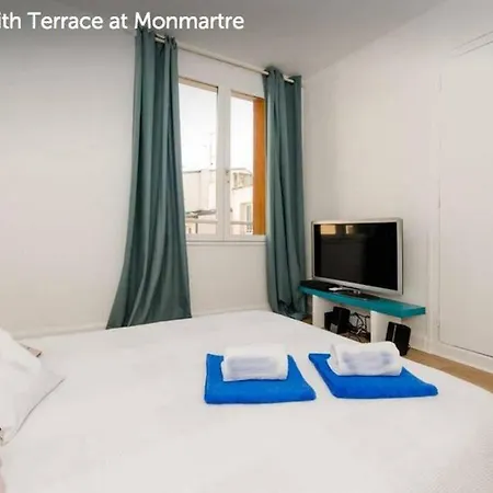 Flat Montmartre Terrace! דירה